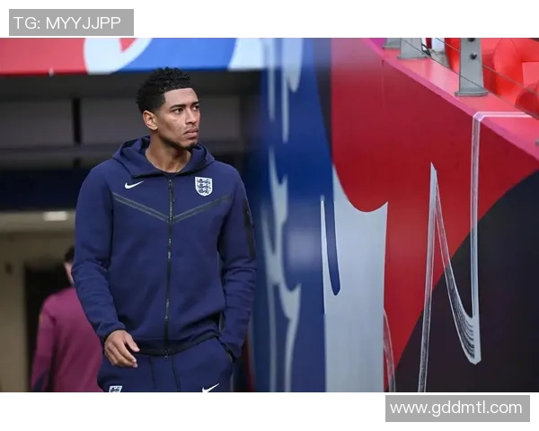 贝林厄姆引领未来足坛风潮 纵观其成长与成就的辉煌旅程 贝林厄姆引领未来足坛风潮 纵观其成长与成就的辉煌旅程