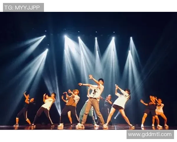 重庆街舞队在世界滑板锦标赛中的华丽转型与新挑战探索之旅 重庆街舞队在世界滑板锦标赛中的华丽转型与新挑战探索之旅