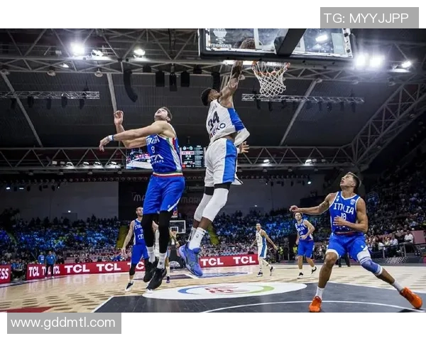 欧锦赛回顾：上海篮球队在赛场上的表现与状态分析